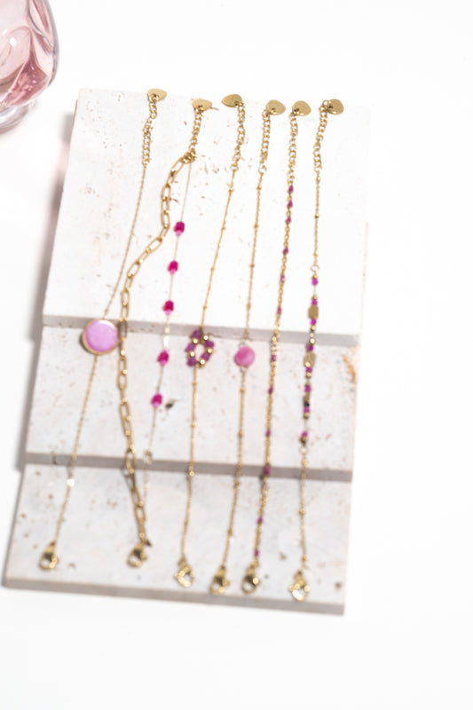 Lot de 6 bracelets dorés avec perles roses en acier inoxydable waterproof
