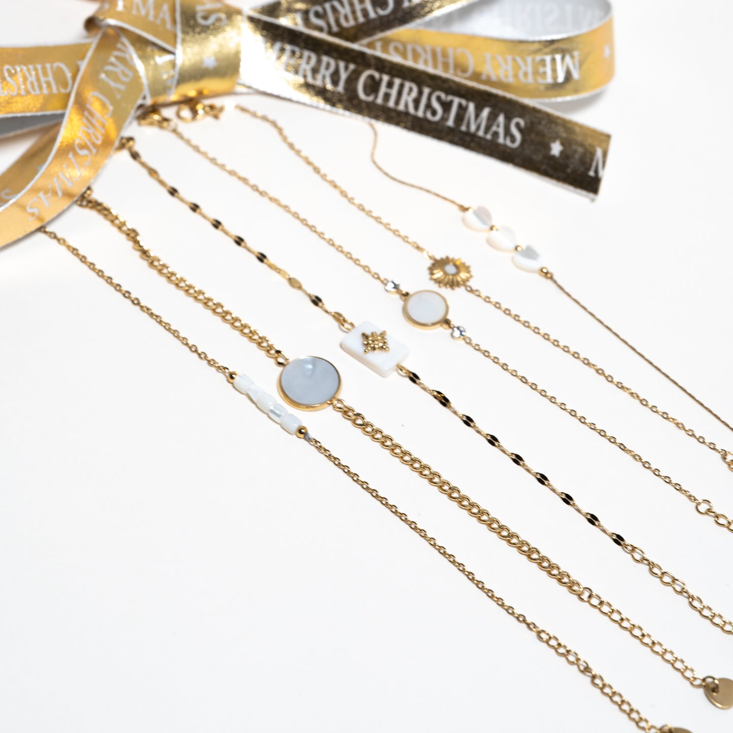 Lot 6 bracelets dorés perles écru – acier inoxydable waterproof