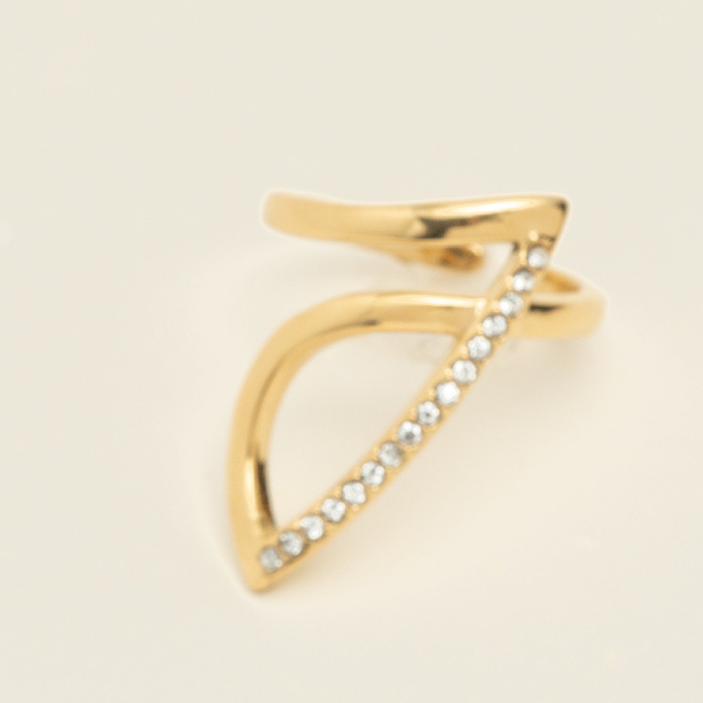 Bague dorée ajustable design moderne avec strass en acier inoxydable waterproof