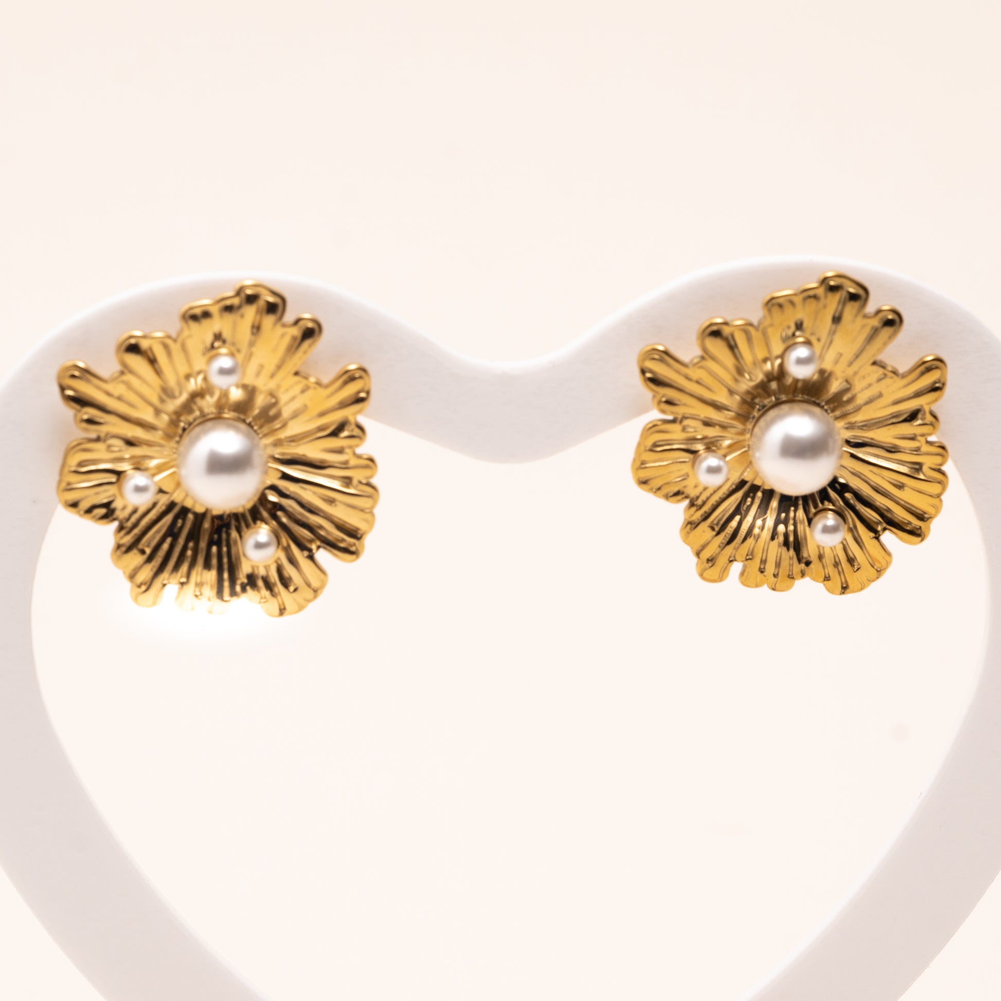 boucles d'oreilles doré, acier inoxydable , perles, waterproof