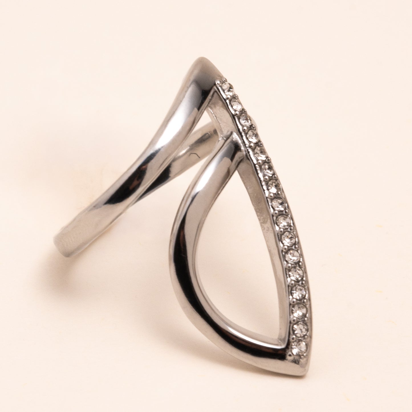 Bague argentée strass ajustable – acier inoxydable waterproof